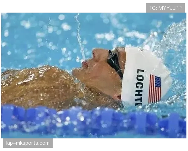 马琳这训练完直接瘫沙发啃西瓜的样子，谁还记得他是拿过奥运金牌的？